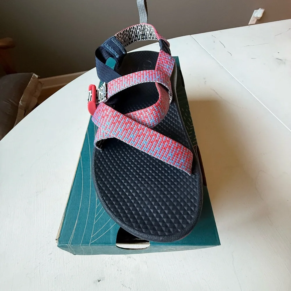 Chaco Kids Coral Pink Multi Webbing Sandals sz 6M $35